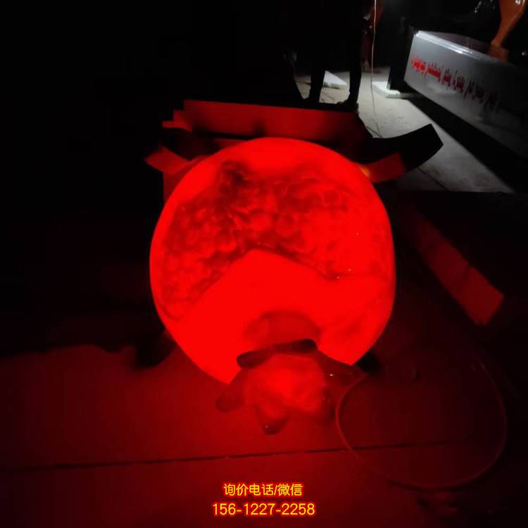 玻璃钢仿真景观雕塑，实现自然之美