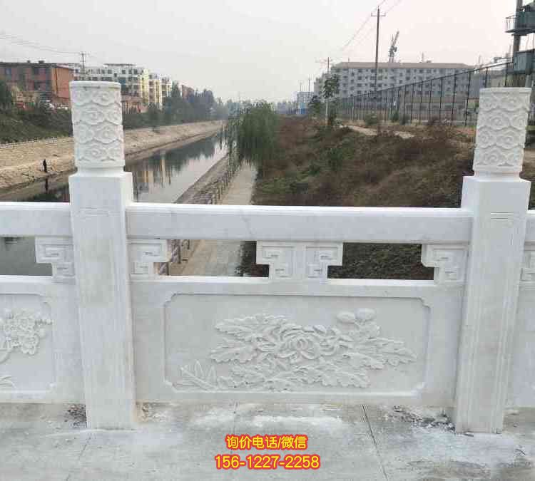 浮雕雕塑：融合美学与艺术