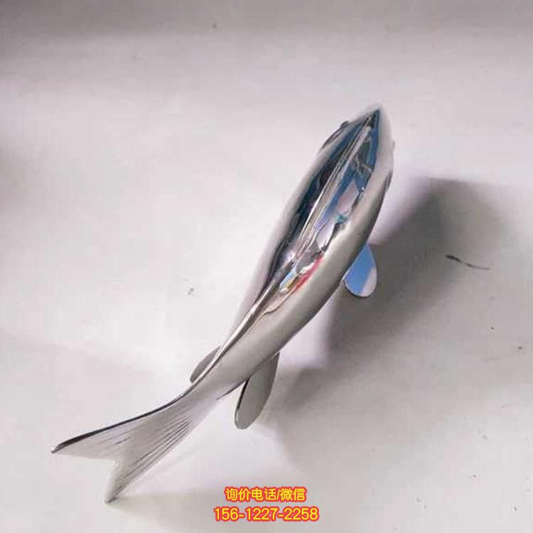 不锈钢镜面抽象雕塑