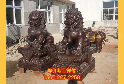 狮子雕塑:不锈钢浮雕装点公园 狮子雕塑:不锈钢浮雕装点公园