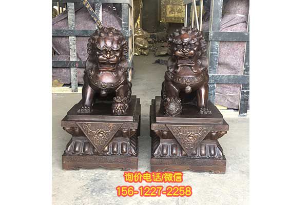 狮子雕塑:喷漆烤漆工艺 狮子雕塑:喷漆烤漆工艺