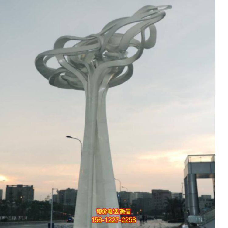 以不锈钢抽象雕塑装点城市广场