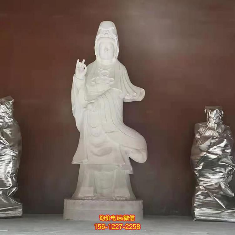 景区寺院观音雕塑，美化环境带来良好体验