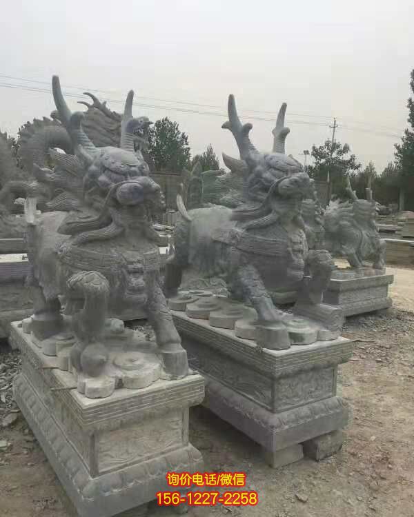 传统工艺精湛，大理石石雕麒麟雕塑