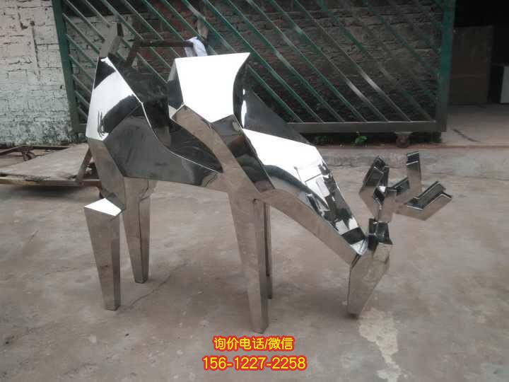 园林不锈钢镜面雕塑