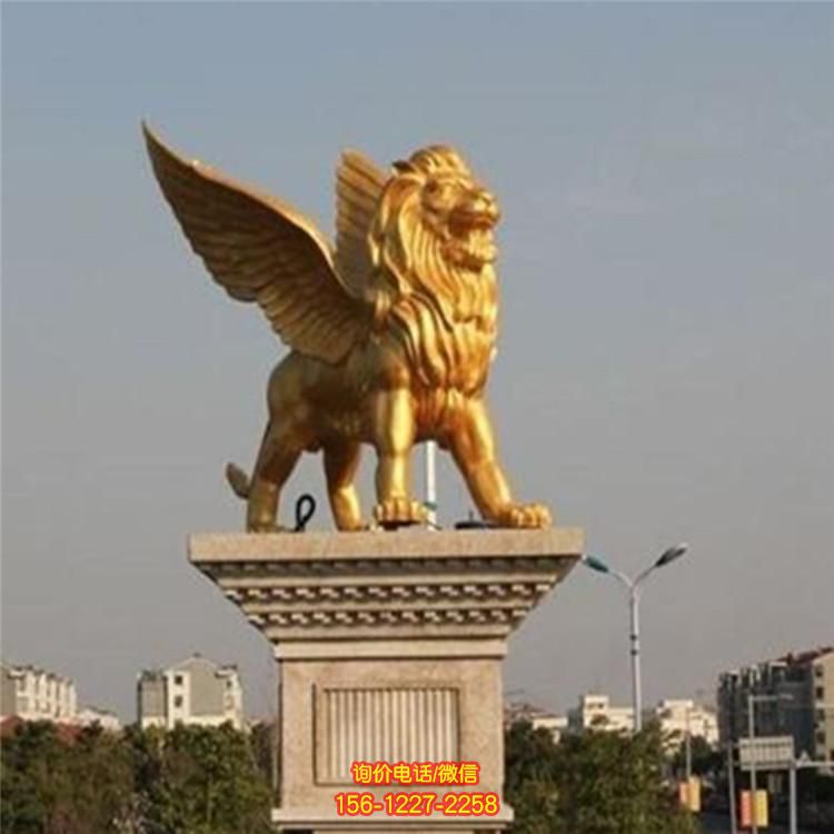 给城市街道带来动感与热情：狮子雕塑