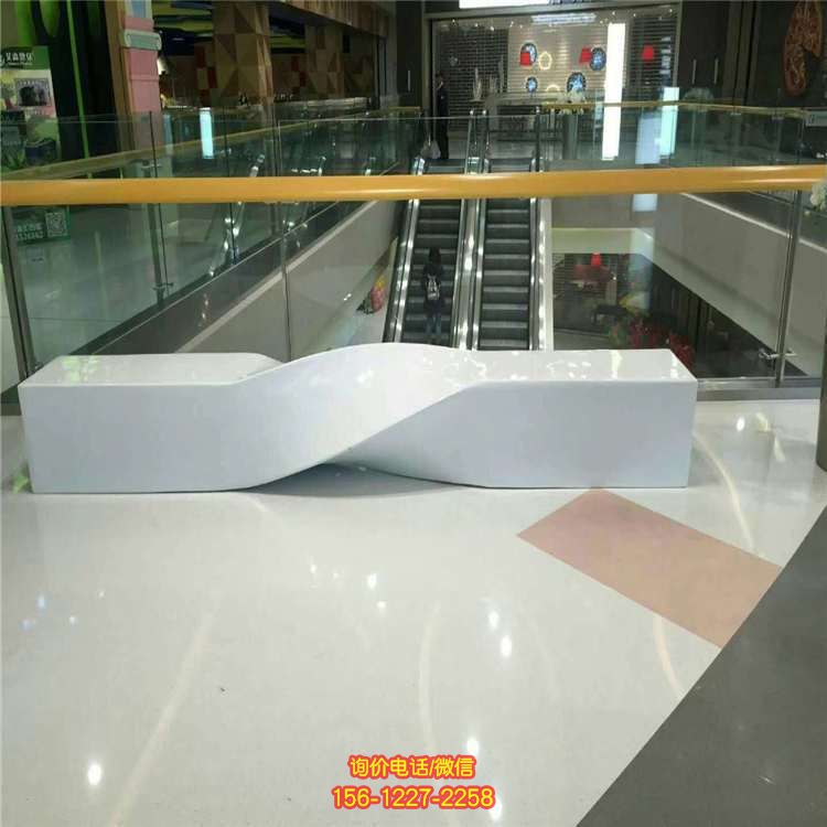 不锈钢抽象雕塑座椅