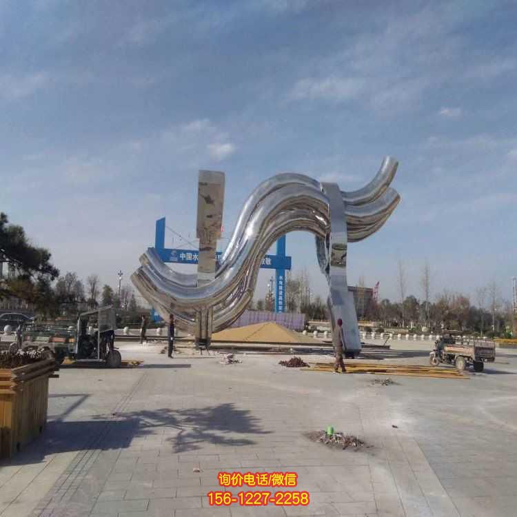 不锈钢抽象雕塑，景观园林广场装饰
