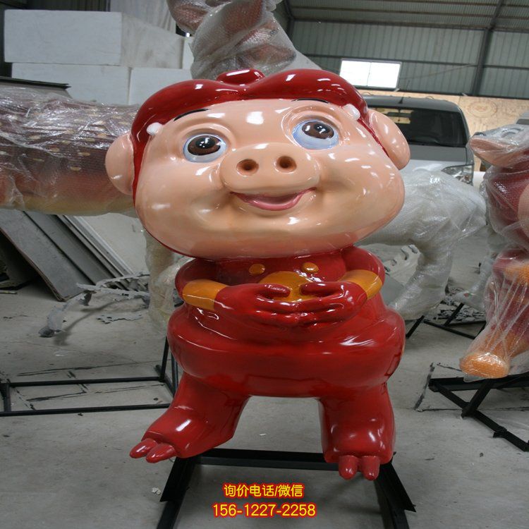 儿童乐园摆放玻璃钢卡通动漫猪猪侠公仔雕塑