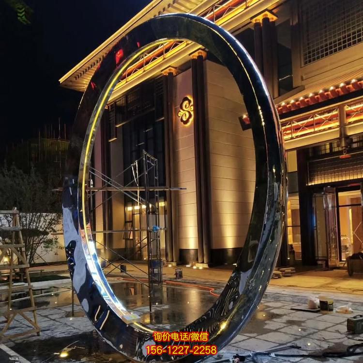 镜面不锈钢镜面广场水景圆环雕塑