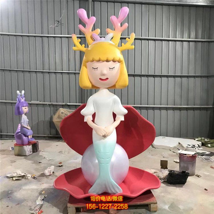 玻璃钢卡通动漫玻璃钢卡通游乐场公仔雕塑