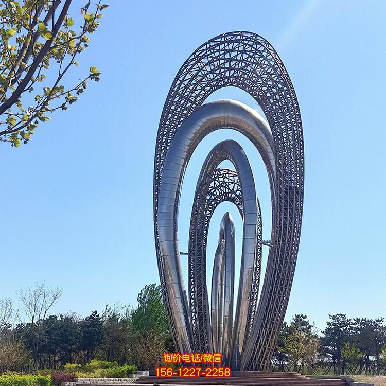 广场不锈钢镂空大型圆环景观雕塑