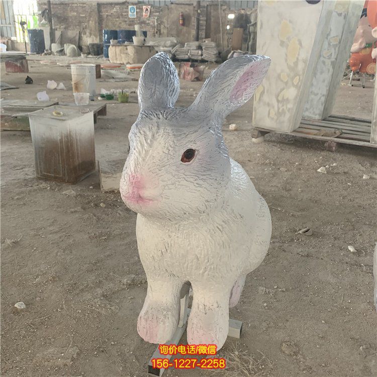商场动物园玻璃钢卡通兔子景观