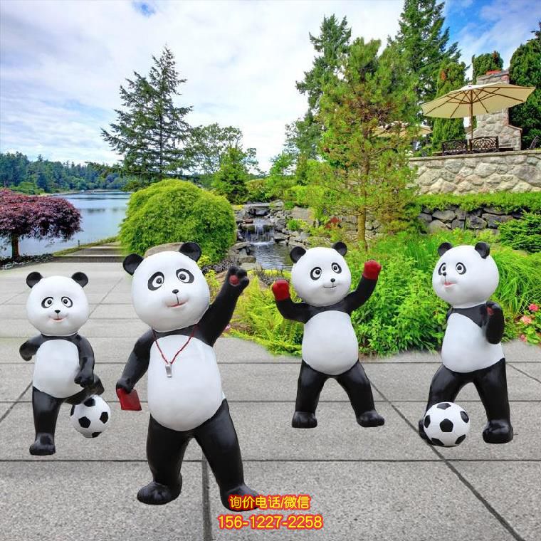 儿童游乐园公园广场街边摆放卡通足球熊猫玻璃钢雕塑 儿童游乐园公园广场街边摆放卡通足球熊猫玻璃钢雕塑