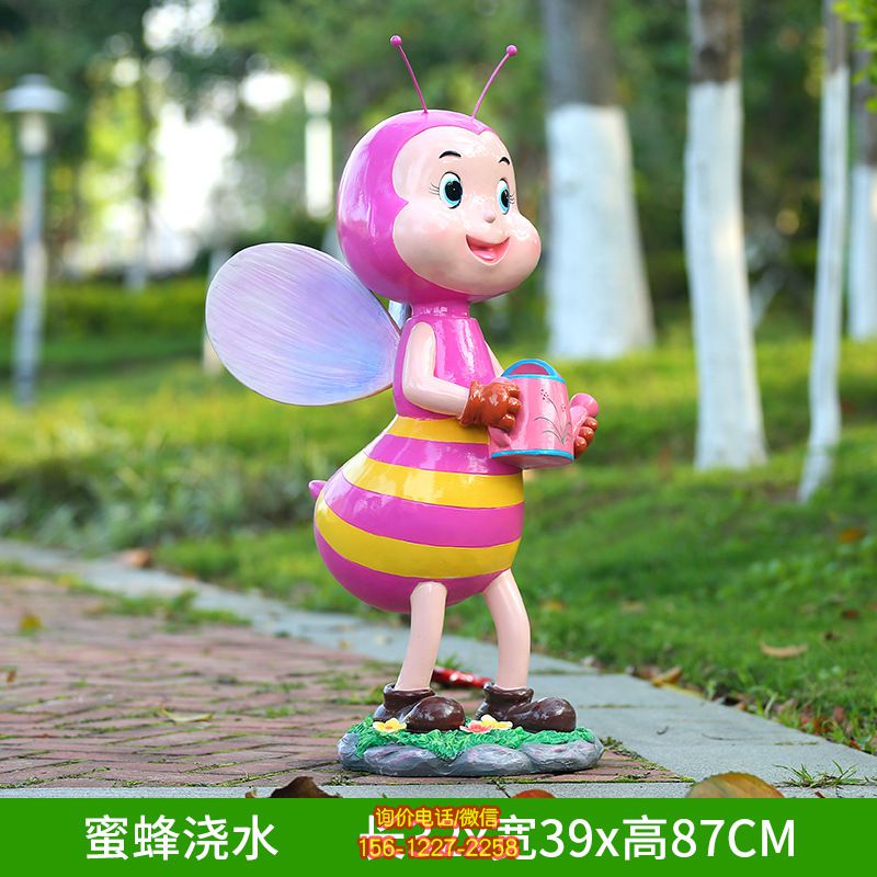 别墅庭院学校蜜蜂浇水玻璃钢蜜蜂雕塑 别墅庭院学校蜜蜂浇水玻璃钢蜜蜂雕塑