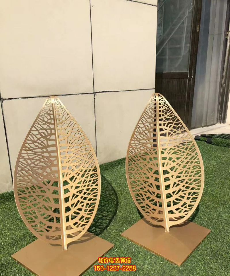 园林景观不锈钢镂空树叶雕塑