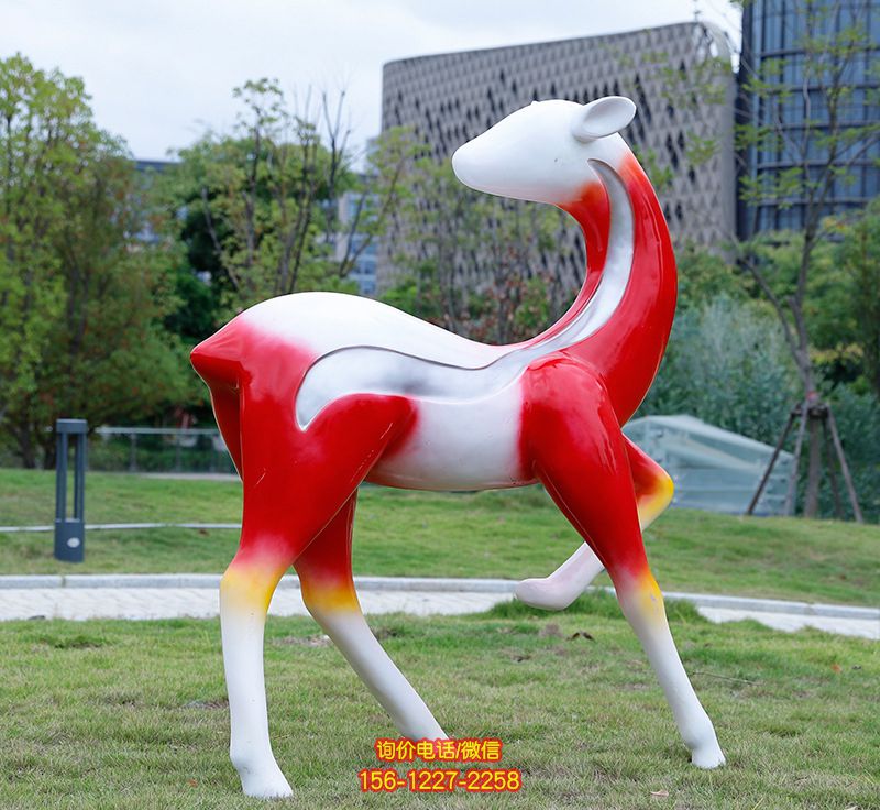 玻璃钢彩绘创意玻璃钢彩绘红色梅花鹿雕塑 玻璃钢彩绘创意玻璃钢彩绘红色梅花鹿雕塑