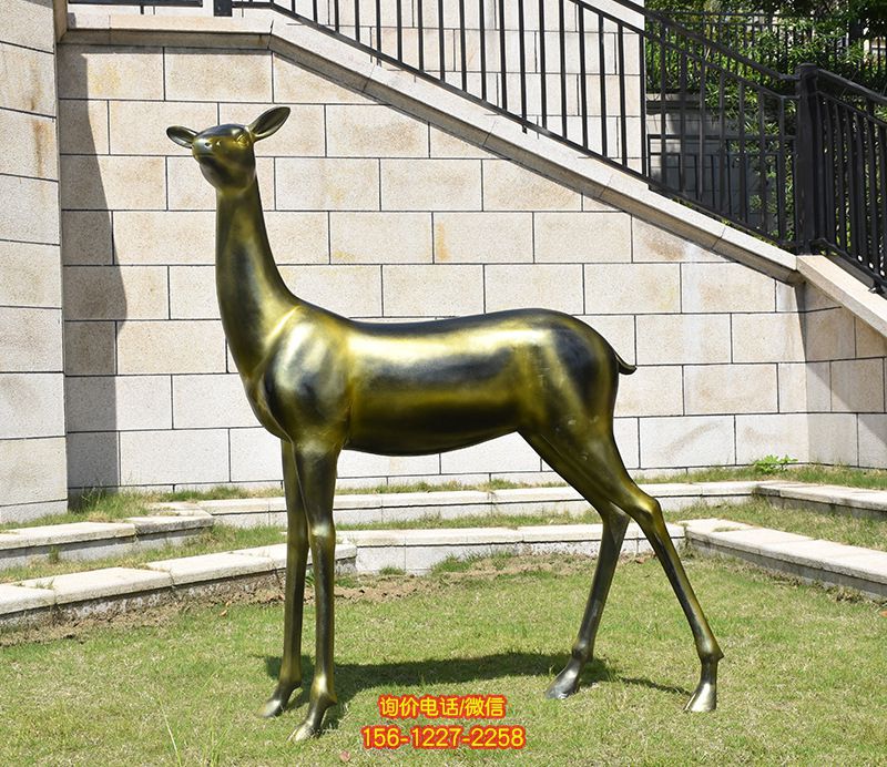 别墅小区不锈钢仿铜大型动物景观鹿雕塑 别墅小区不锈钢仿铜大型动物景观鹿雕塑