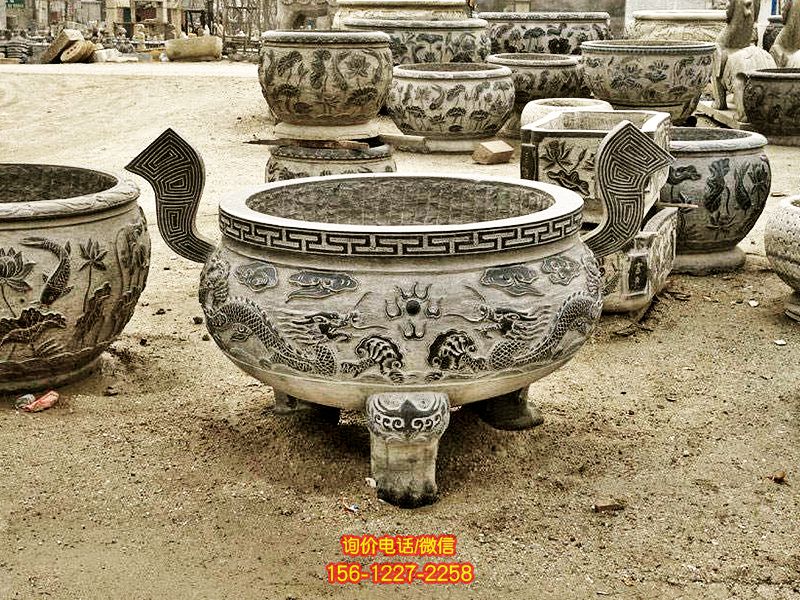 青石浮雕双龙戏珠三足鼎寺院景观香炉摆件 青石浮雕双龙戏珠三足鼎寺院景观香炉摆件