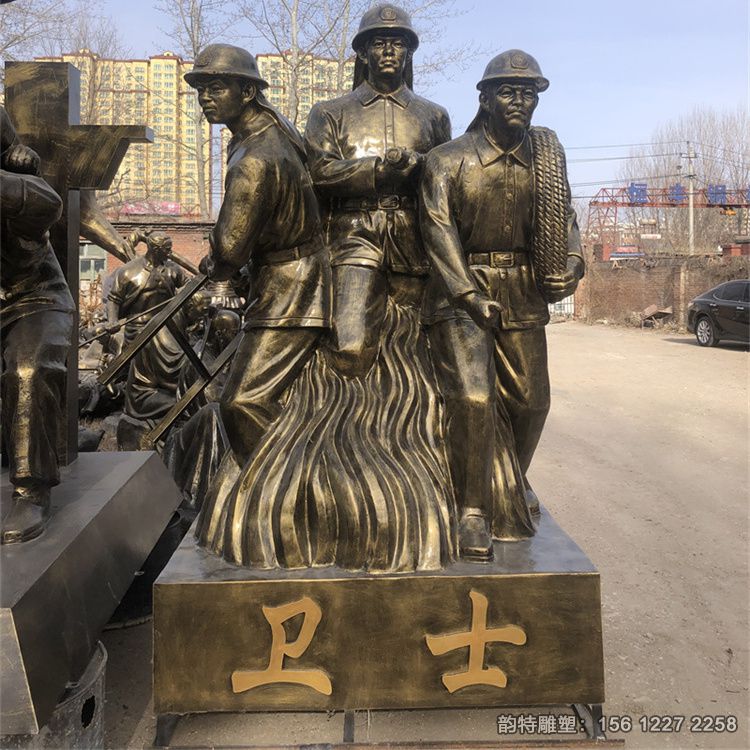 消防员雕塑66