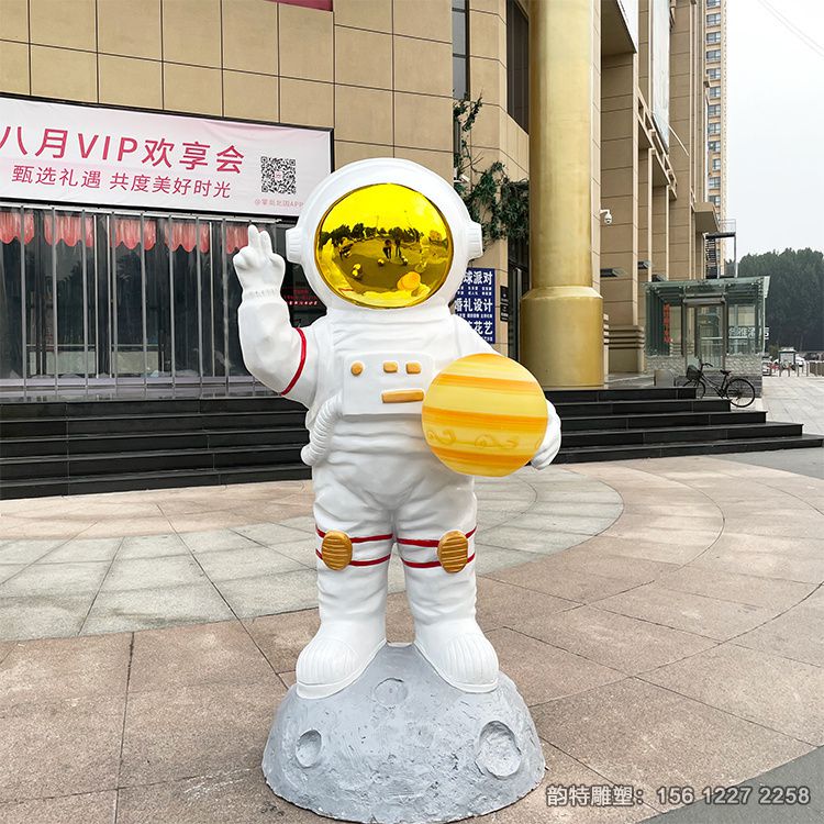 宇航员雕塑01 宇航员雕塑01