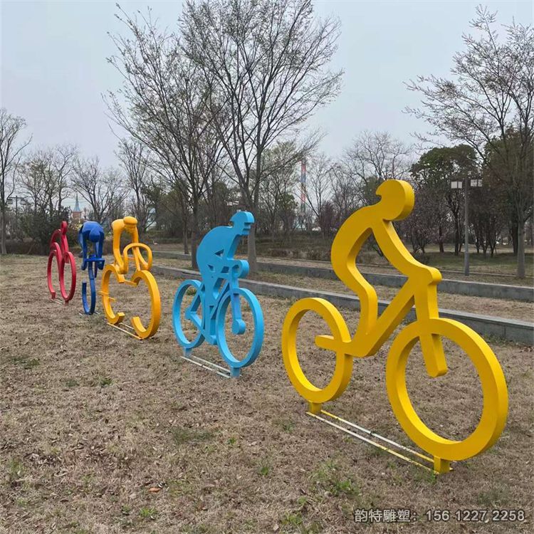 骑车雕塑27