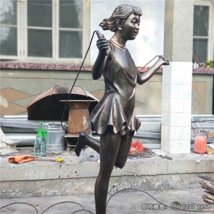 跳绳的女孩雕塑,童真童趣主题雕塑 跳绳的女孩雕塑,童真童趣主题雕塑
