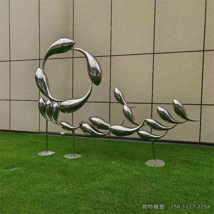 不锈钢鱼雕塑114