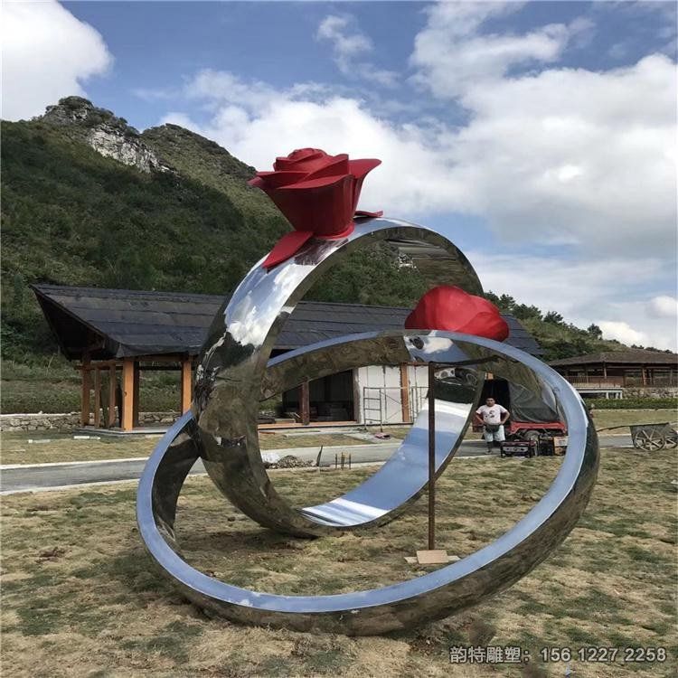 不锈钢结婚戒指雕塑,玫瑰花戒指雕塑制作厂家 不锈钢结婚戒指雕塑,玫瑰花戒指雕塑制作厂家