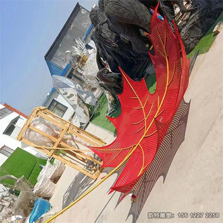 树叶雕塑09