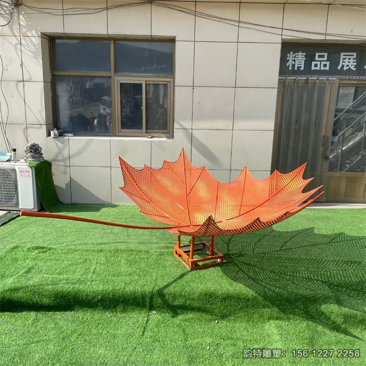 树叶雕塑74
