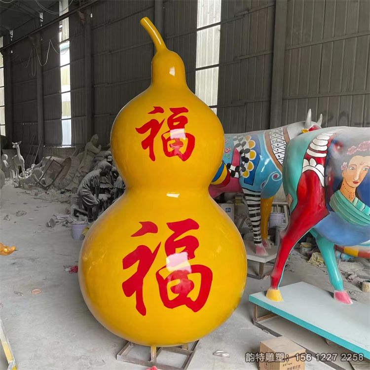 葫芦雕塑12