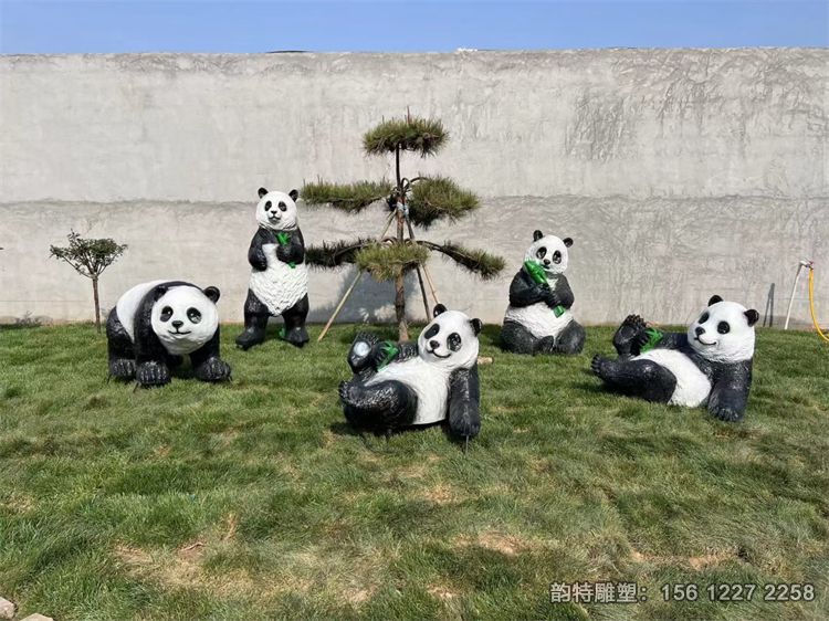 熊猫雕塑146