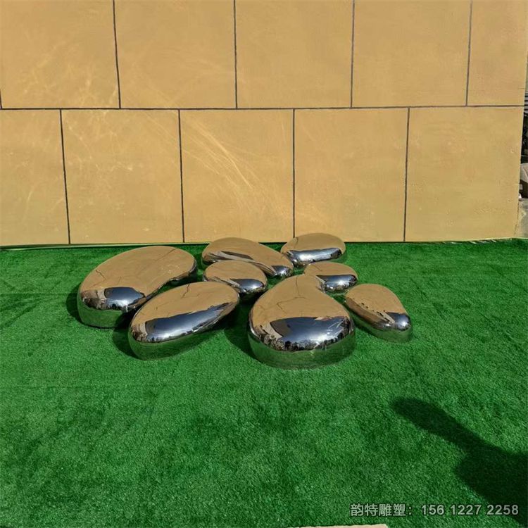 镜面不锈钢鹅卵石雕塑63