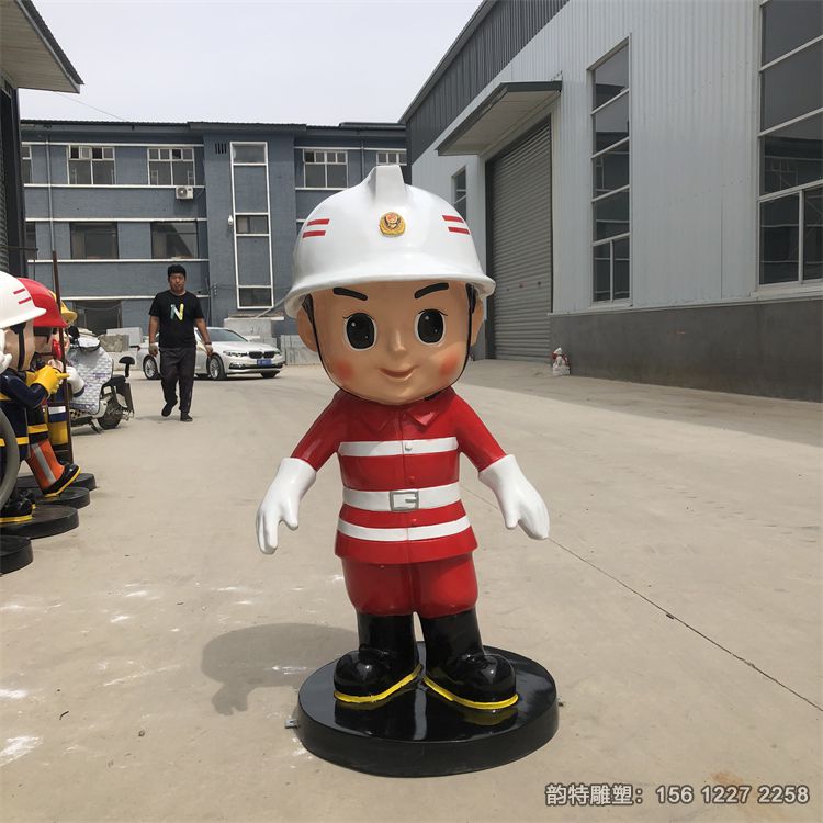 消防员雕塑128