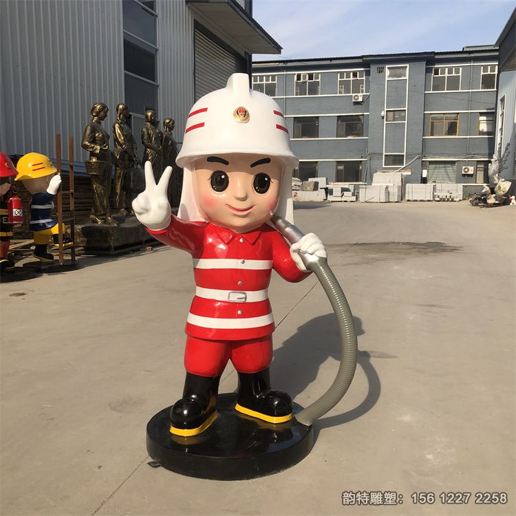 消防员雕塑130