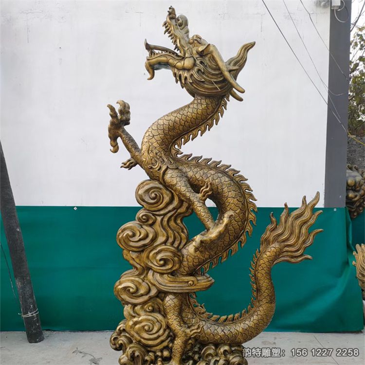 龙雕塑11