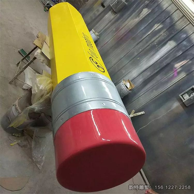 铅笔雕塑09