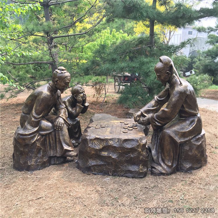 古人下象棋雕塑造型,玻璃钢下象棋人物雕塑设计 古人下象棋雕塑造型,玻璃钢下象棋人物雕塑设计