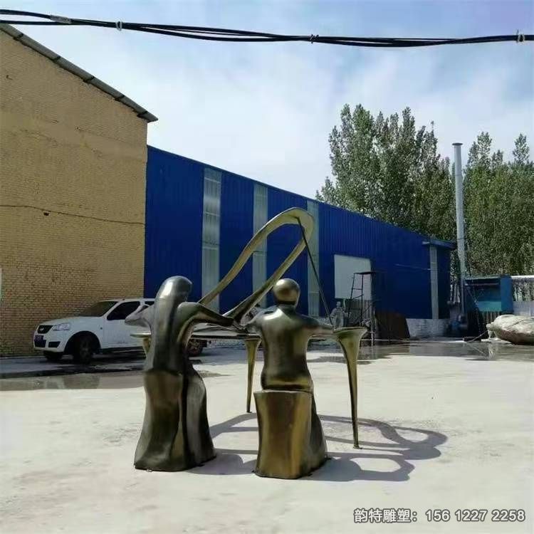 抽象人物弹钢琴雕塑,玻璃钢弹钢琴雕塑报价 抽象人物弹钢琴雕塑,玻璃钢弹钢琴雕塑报价