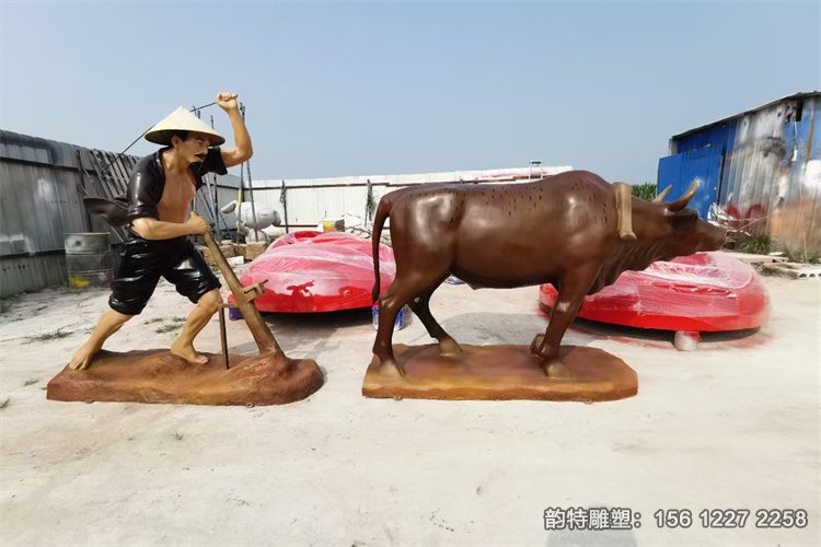 牛拉犁雕塑 玻璃钢农耕文化雕塑 牛拉犁雕塑 玻璃钢农耕文化雕塑